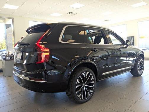 2026 Volvo XC90 B6 Plus 7-Seater