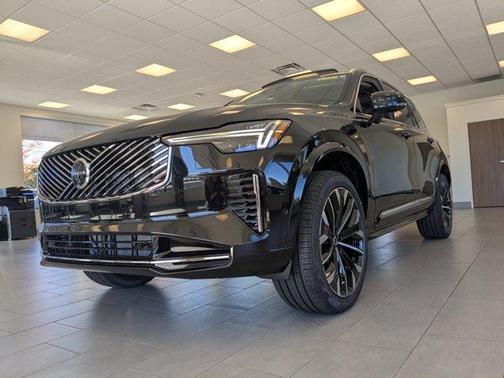 2026 Volvo XC90 B6 Plus 7-Seater