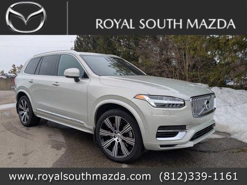 2022 Volvo XC90 Recharge Plug-In Hybrid INSCRIPTION