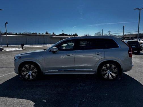 2022 Volvo XC90 Recharge Plug-In Hybrid INSCRIPTION