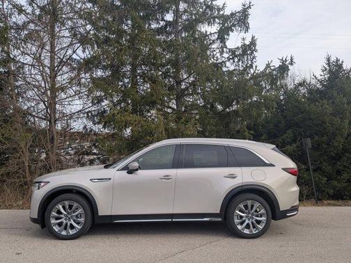 2026 Mazda CX-90 Premium Plus