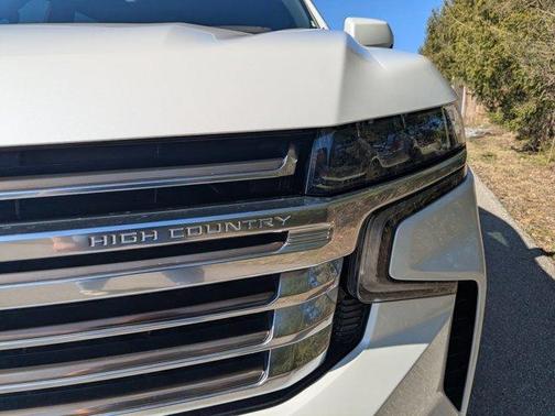 2023 Chevrolet Suburban High Country