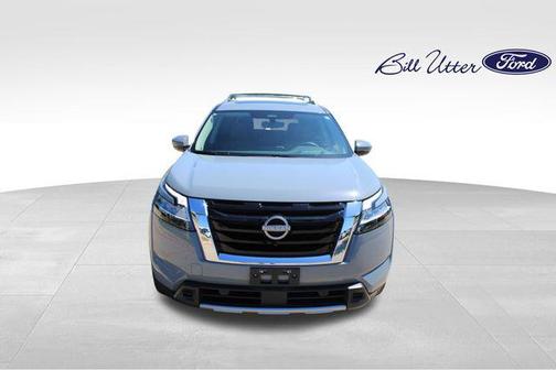 2024 Nissan Pathfinder Platinum 4WD