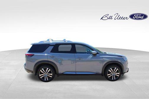 2024 Nissan Pathfinder Platinum 4WD
