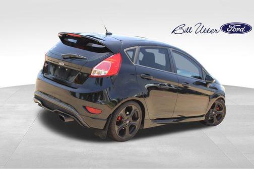 Shadow Black 2016 Ford Fiesta ST