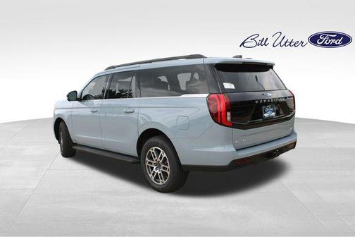Glacier Gray Metallic Tri-Coat 2026 Ford Expedition Max Active 4x2