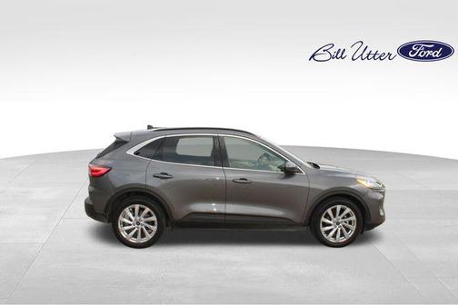 2021 Ford Escape Titanium