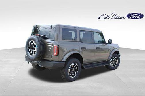 Gray 2026 Ford Bronco Outer Banks