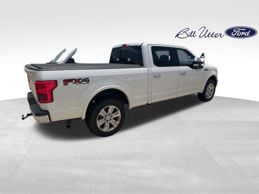 WHITE PLATINUM MET TRI-COAT 2019 Ford F-150 Lariat