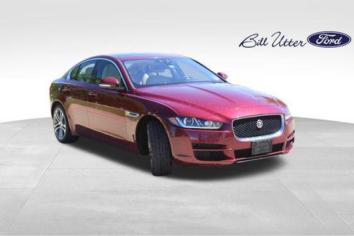 2017 Jaguar XE 35t Premium