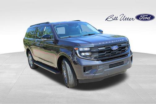 Dark Matter Gray Metallic 2026 Ford Expedition Max Active 4x2