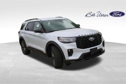 SPACE WHITE METALLIC 2026 Ford Explorer ST-Line