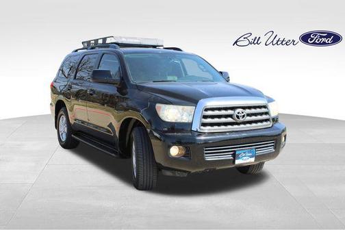 2015 Toyota Sequoia SR5