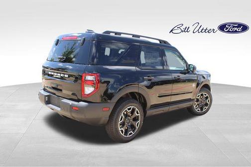 SHADOW BLACK 2026 Ford Bronco Sport Outer Banks