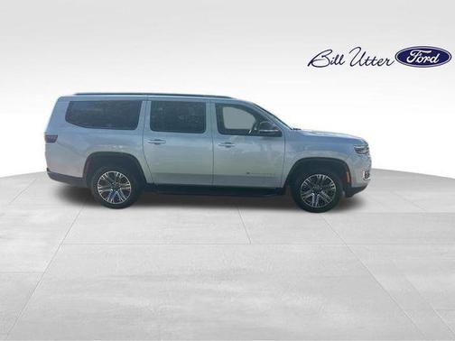 Silver Zynith 2024 Jeep Wagoneer L Series II