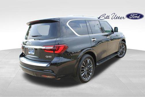 2022 INFINITI QX80 SENSORY