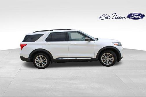 STAR WHITE MET TRI-COAT 2022 Ford Explorer XLT