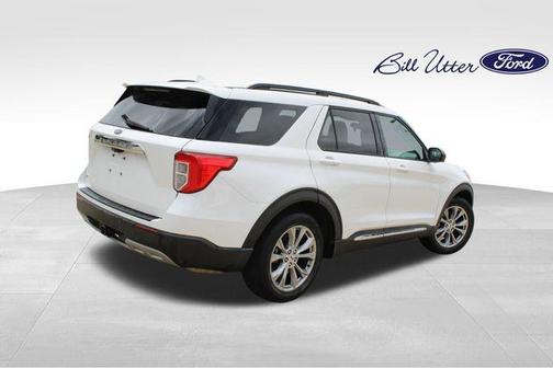 STAR WHITE MET TRI-COAT 2022 Ford Explorer XLT