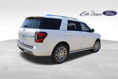 Star White Metallic Tri-Coat 2023 Ford Expedition Platinum