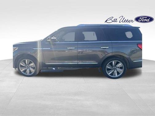 Magnetic Gray Metallic 2018 Lincoln Navigator Reserve