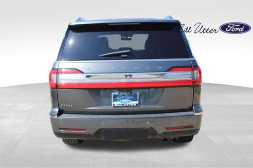Magnetic Gray Metallic 2018 Lincoln Navigator Reserve