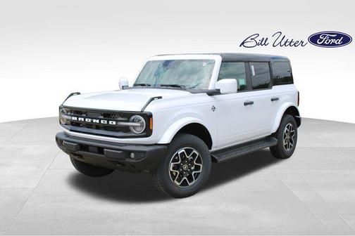 Oxford White 2026 Ford Bronco Outer Banks
