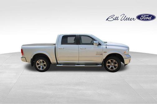 Bright Silver Metallic Clearcoat 2017 RAM 1500 Laramie