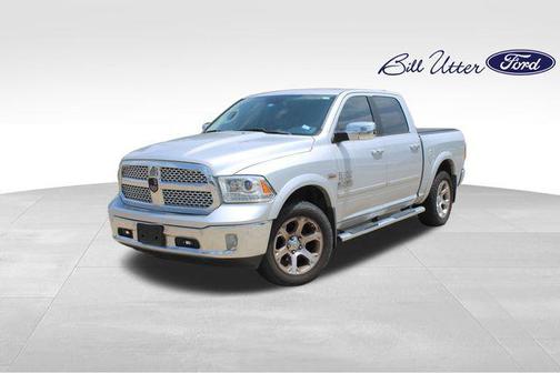 Bright Silver Metallic Clearcoat 2017 RAM 1500 Laramie
