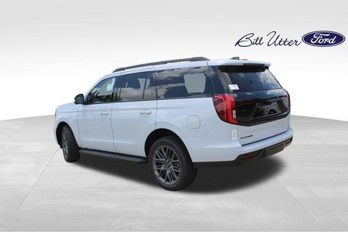 SPACE SILVER METALLIC 2026 Ford Expedition Platinum