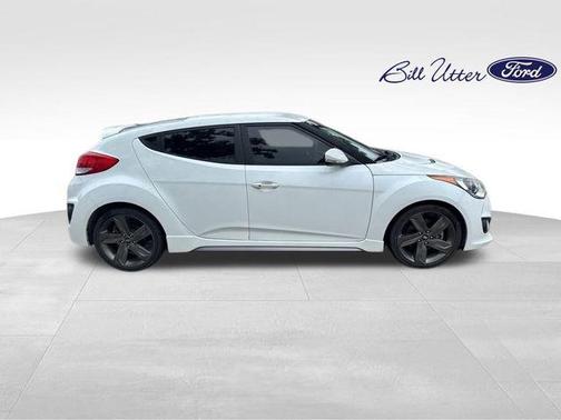 2015 Hyundai Veloster Turbo
