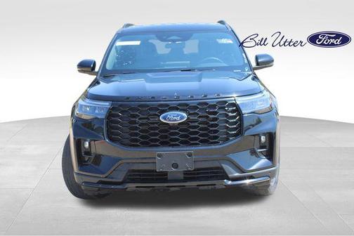 Agate Black Metallic 2025 Ford Explorer ST-Line