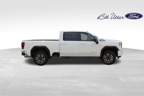 Summit White 2021 GMC Sierra 2500 AT4