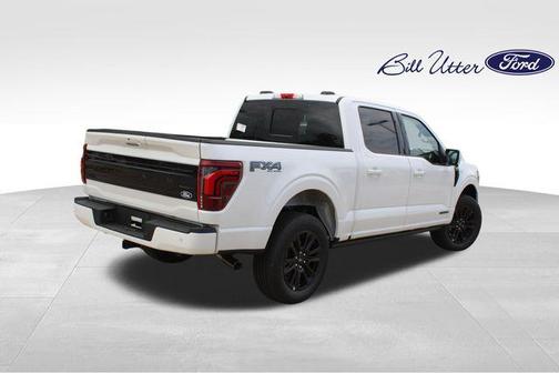 Star White Metallic Tri-Coat 2026 Ford F-150 Platinum