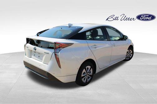 2017 Toyota Prius Two