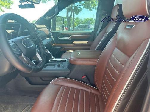 Onyx Black 2024 GMC Sierra 2500 Denali Ultimate