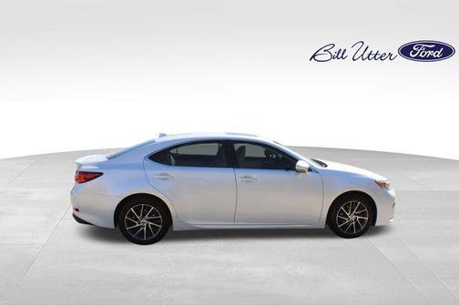2017 Lexus ES 350 Base