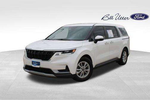 2023 Kia Carnival LX