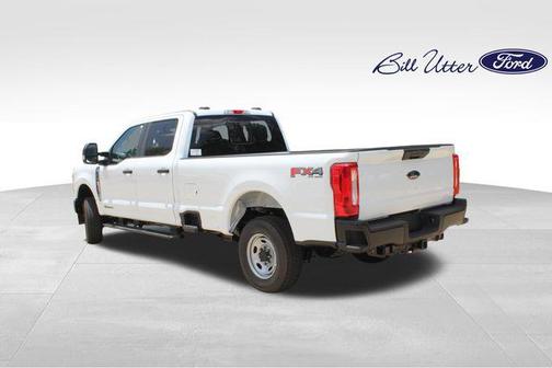 Oxford White 2026 Ford F-250 XL
