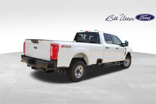 Oxford White 2026 Ford F-250 XL