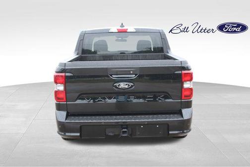 Shadow Black 2025 Ford Maverick Lobo Standard