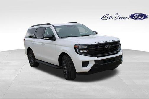 STAR WHITE MET TRI-COAT 2026 Ford Expedition Platinum