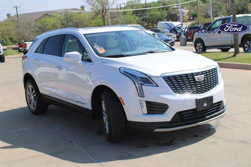 Crystal White Tricoat 2023 Cadillac XT5 Premium Luxury
