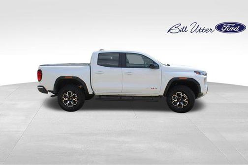 Summit White 2025 GMC Canyon AT4X