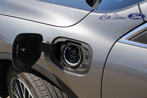 2025 Ford Escape SE