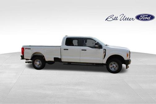 Oxford White 2023 Ford F-350 XL