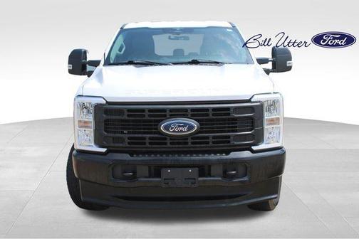 Oxford White 2023 Ford F-350 XL