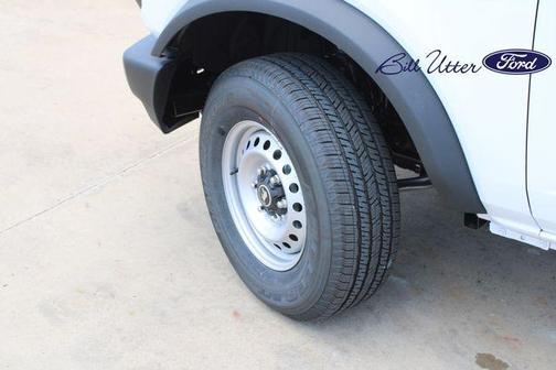OXFORD WHITE 2026 Ford Bronco Base