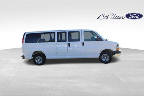 2016 Chevrolet Express 3500 LT