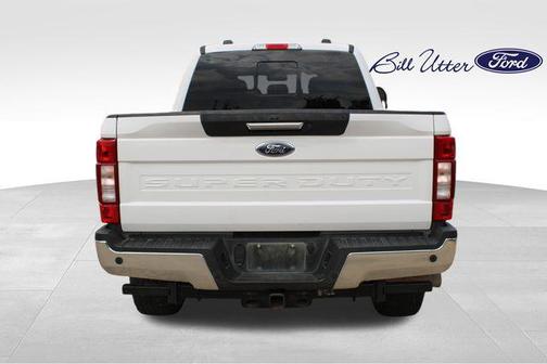 Oxford White 2021 Ford F-250 Lariat
