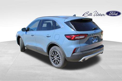 2025 Ford Escape PHEV SE